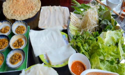 9 món ăn phải thử cho người đến Đà Nẵng lần đầu