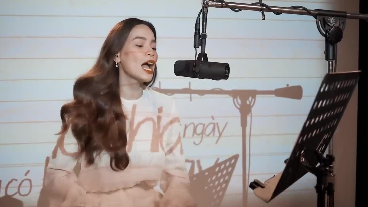 Hồ Ngọc Hà hát "Rồi một ngày mình nói về tình yêu"