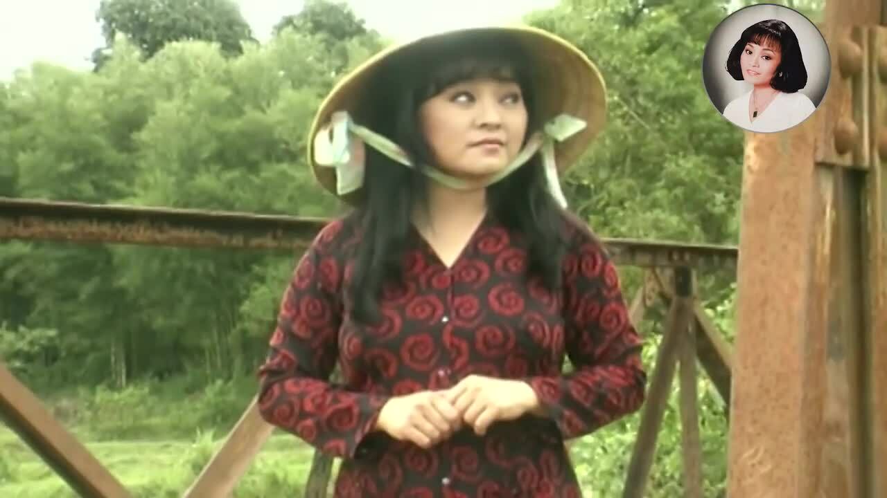 Hương Lan hát "Còn thương rau đắng mọc sau hè - Bông bí vàng"