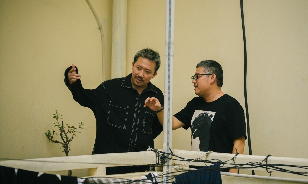 Trấn Thành dựng chung cư để quay phim Tết