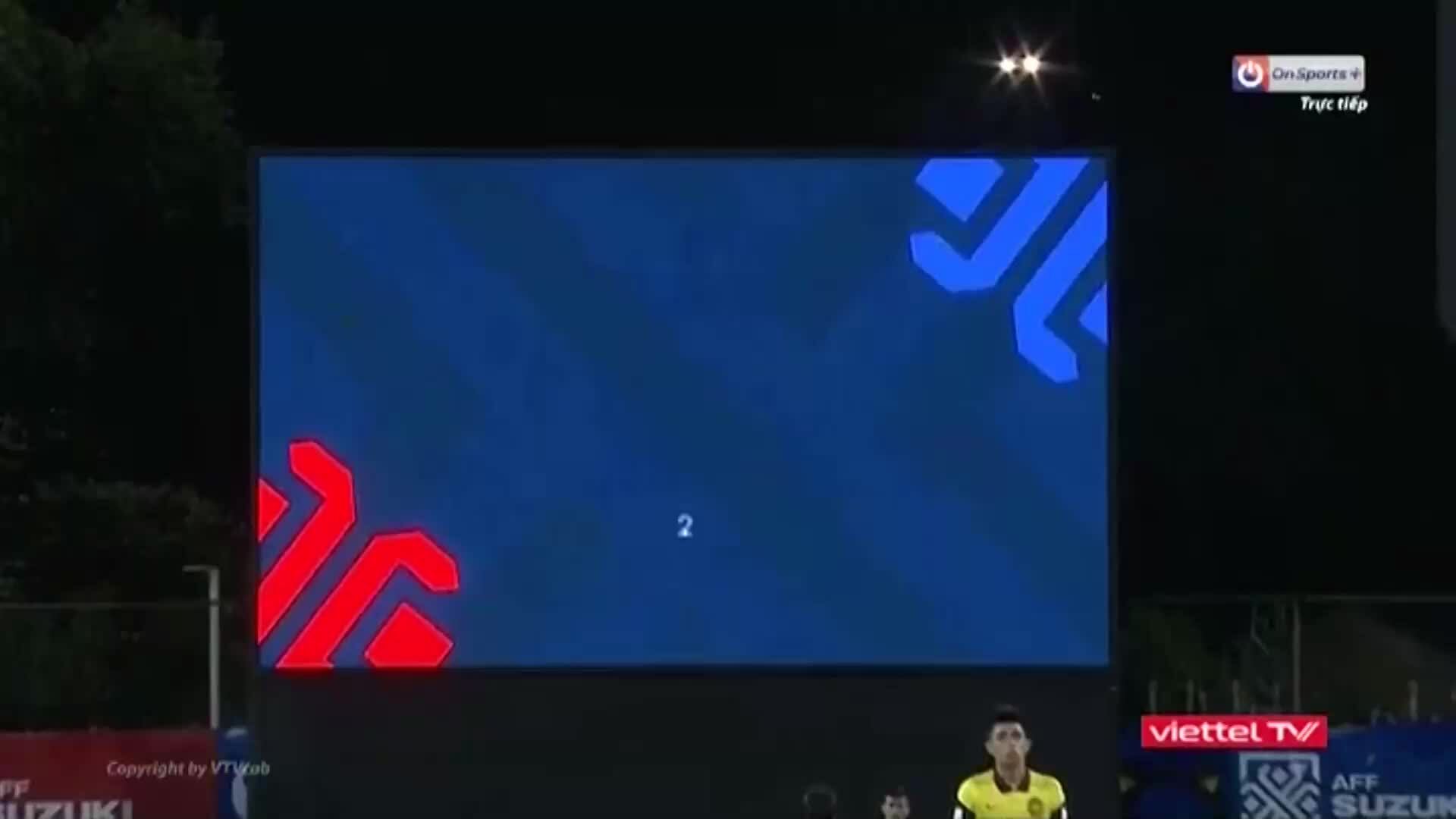 Việt Nam 3-0 Malaysia