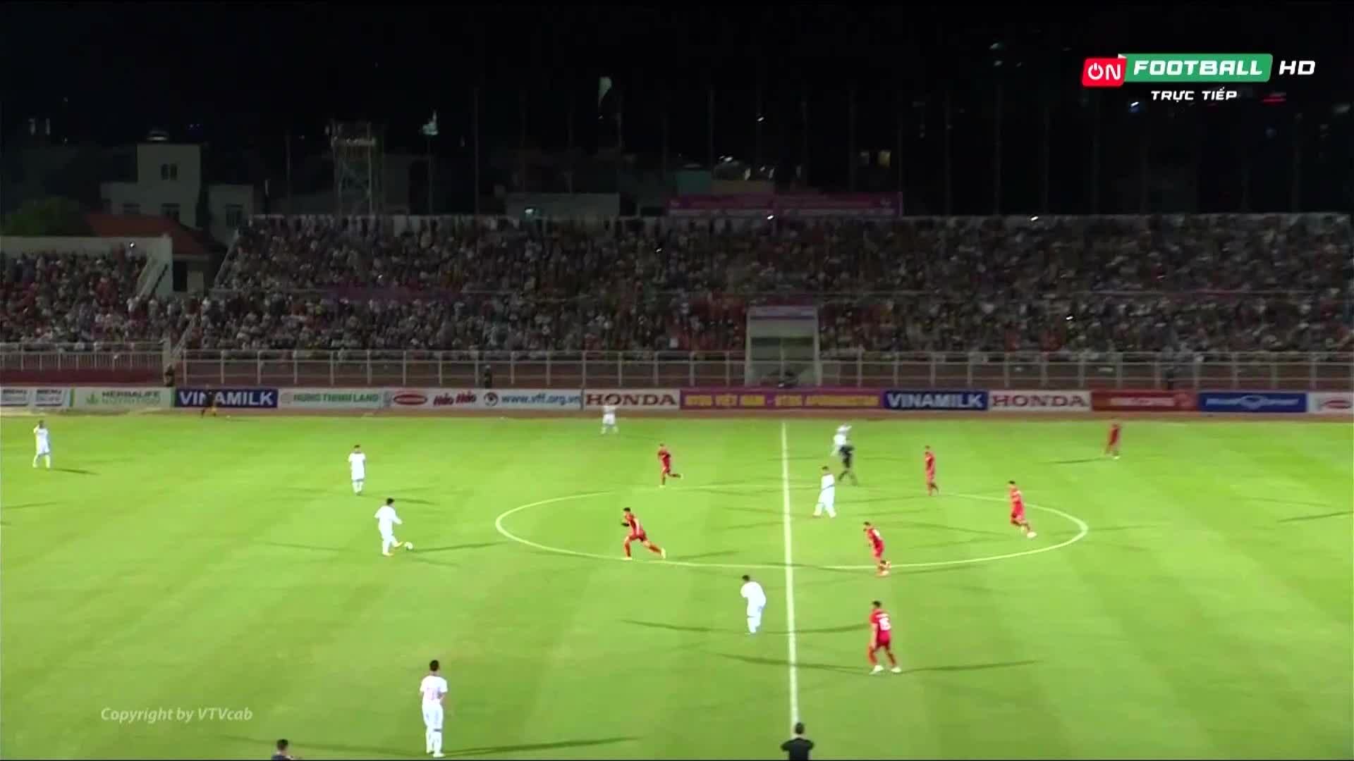 Việt Nam 2-0 Afghanistan