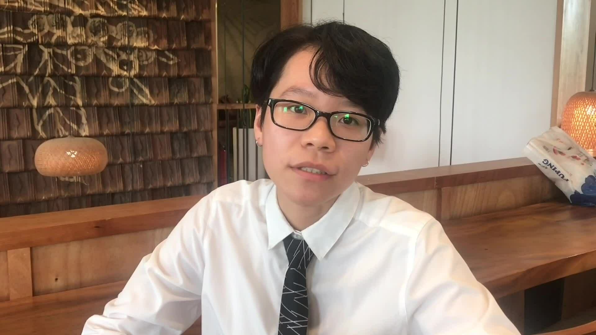 Thủ khoa tốt nghiệp ngành Y từng hai lần trượt đại học