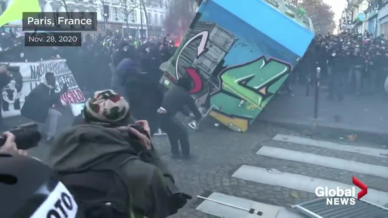 Dân Pháp biểu tình phản đối dự luật an ninh