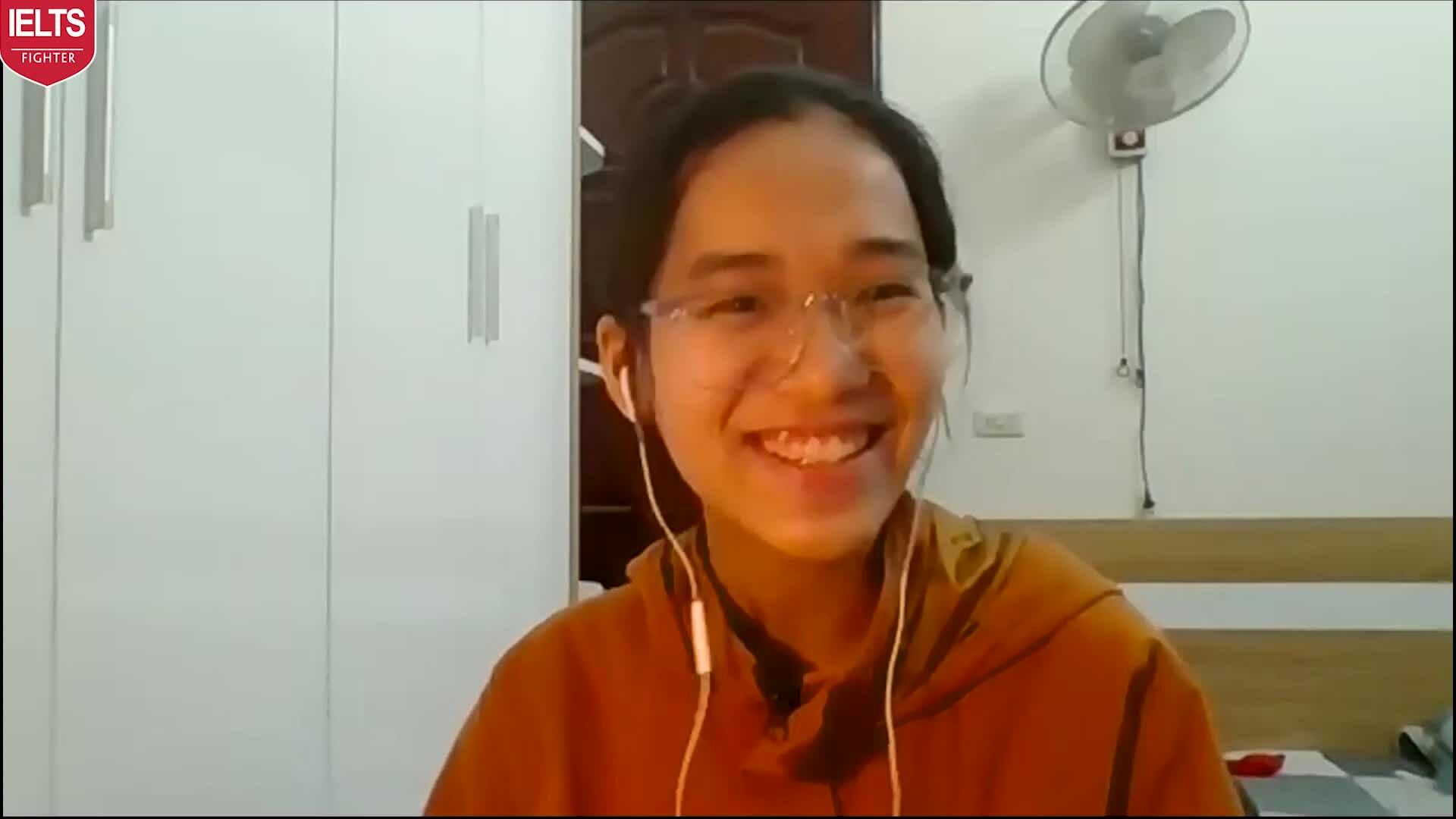 Nữ sinh Thái Bình chia sẻ cách học online đạt 7.5 IELTS